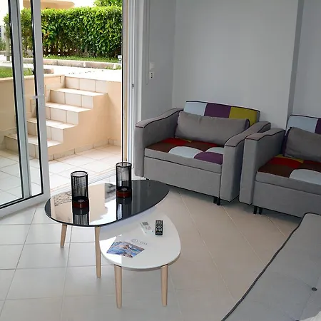 Geo Maisonette Lagonisi